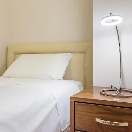 Lux With Porto View Apartman