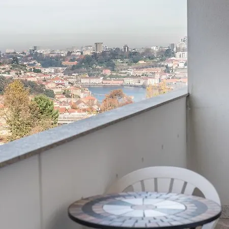 Lux With Porto View Apartman
